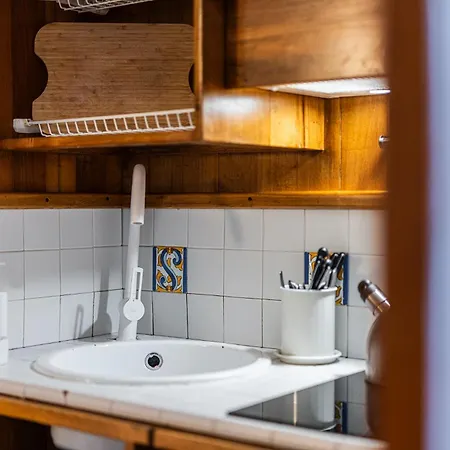 Apartament Appiaantica